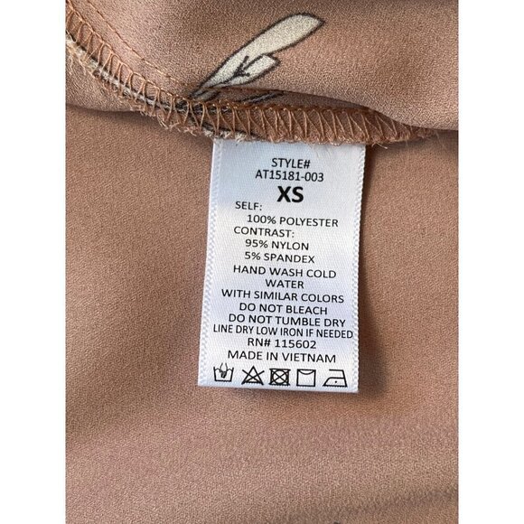 ASTR The Label AT15181-003 Drape Front Long Sleeve Floral Bodysuit Size XS - Picture 4 of 10